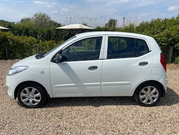 Used Hyundai i10 2013 for sale - 78524958: Photo