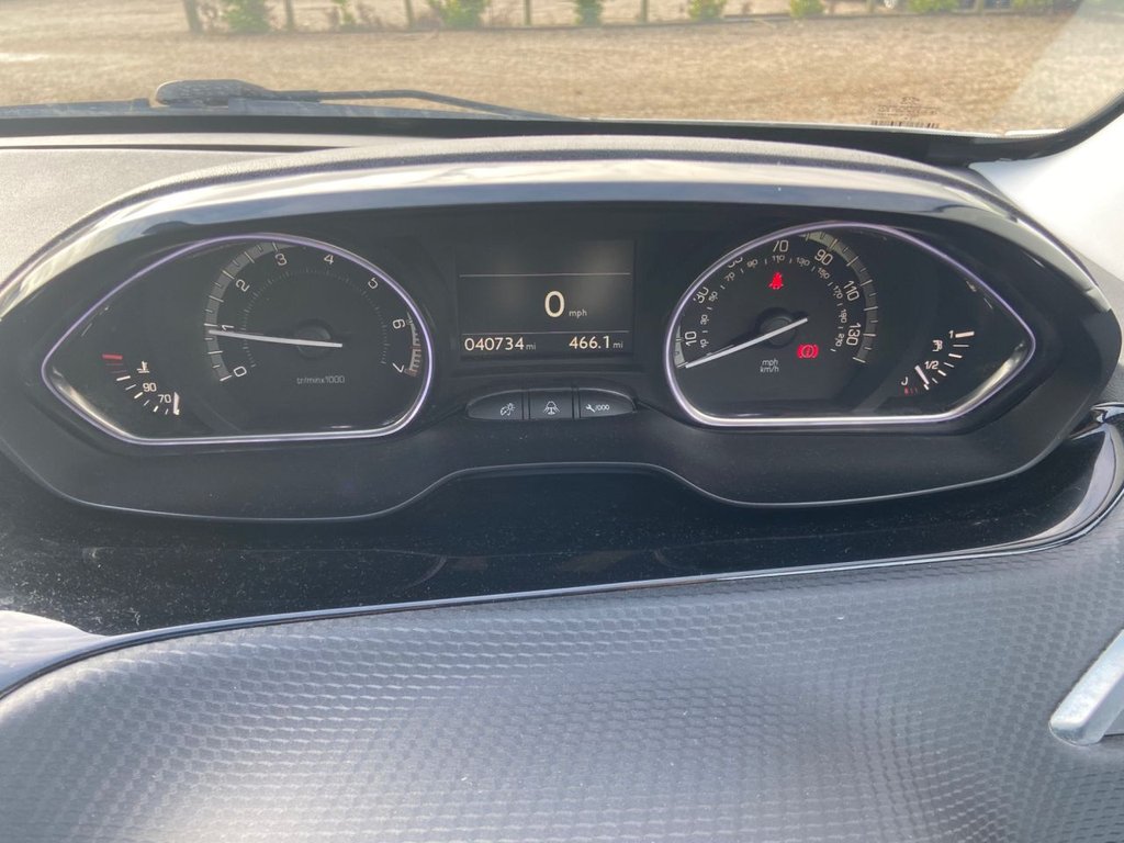 Used Peugeot 208 2016 for sale - 77534360: Photo 23