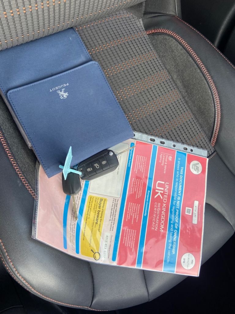 Used Peugeot 208 2016 for sale - 77534360: Photo 30