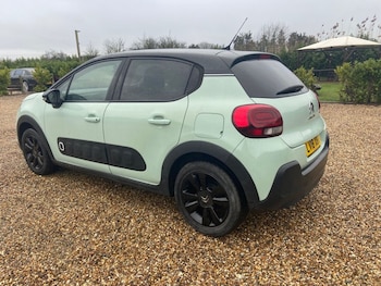 Used Citroen C3 2018 for sale - 77798206: Photo