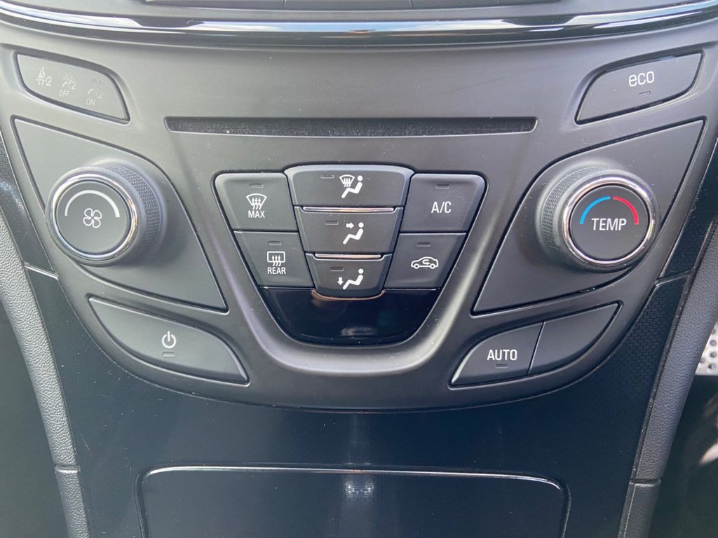 Used Vauxhall Insignia 2016 for sale - 76914718: Photo 26