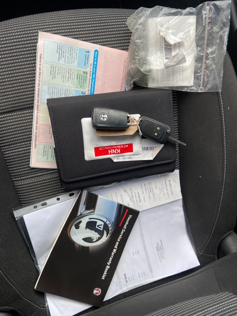 Used Vauxhall Insignia 2016 for sale - 76914718: Photo 30