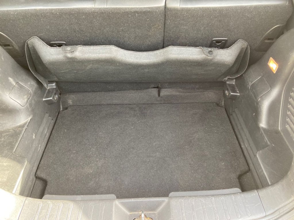 Used Nissan Juke 2014 for sale - 76470283: Photo 19