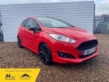 Used Ford Fiesta 2015 for sale - 77464344: Photo