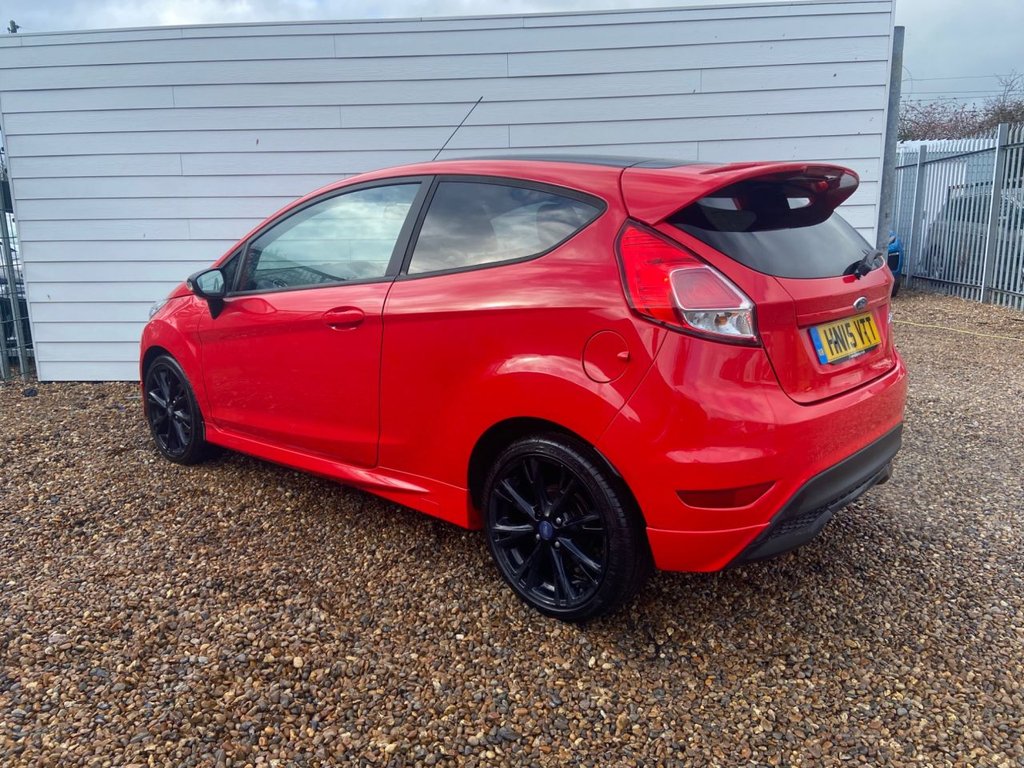 Used Ford Fiesta 2015 for sale - 77464344: Photo 4