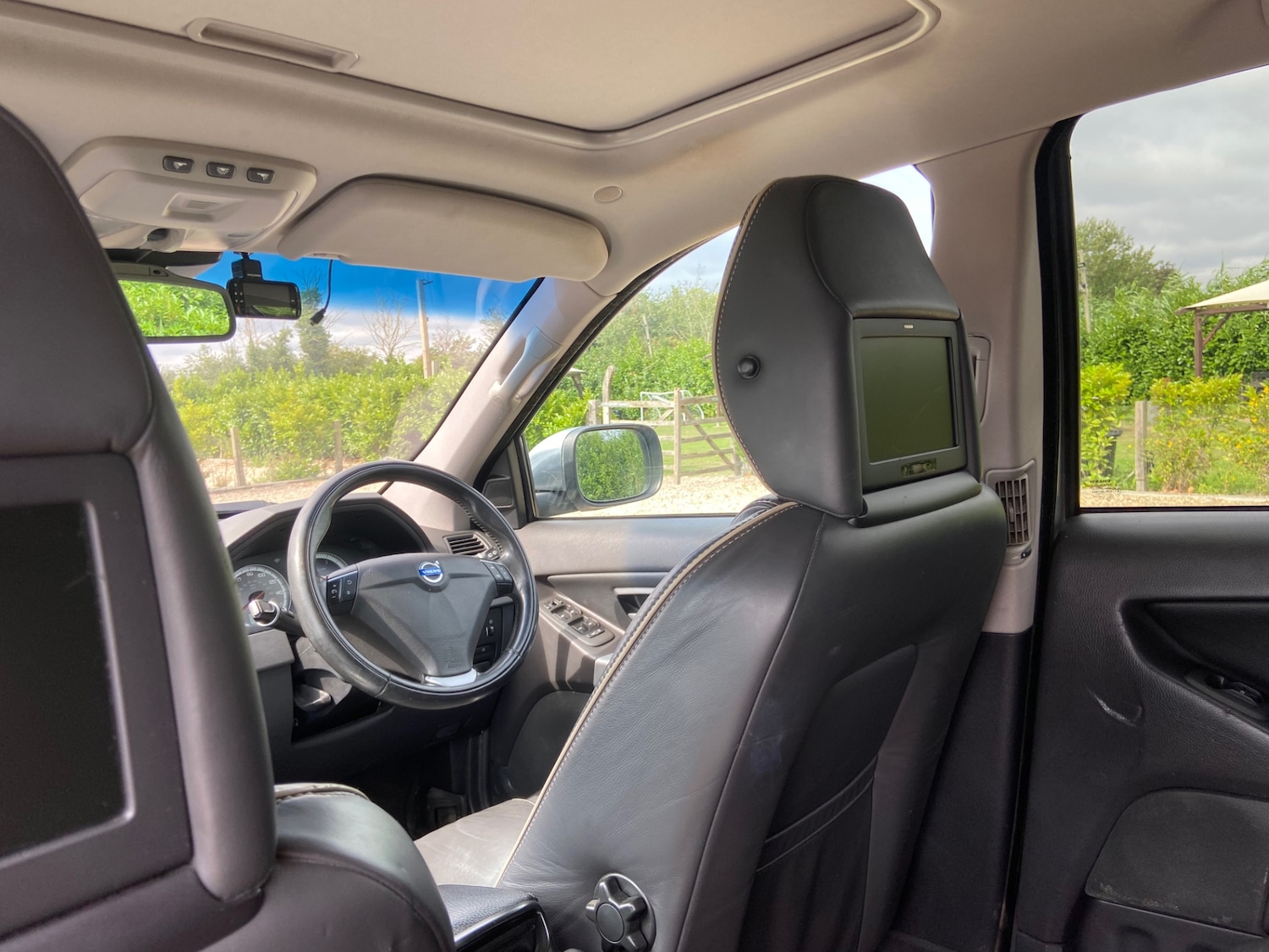 Vehicle 19