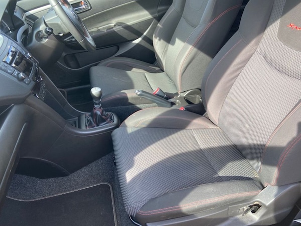Used Suzuki Swift 2013 for sale - 76297054: Photo 19