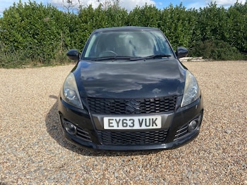 Used Suzuki Swift 2013 for sale - 76297054: Photo 2