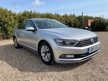 Used Volkswagen Passat 2015 for sale - 78206614: Photo