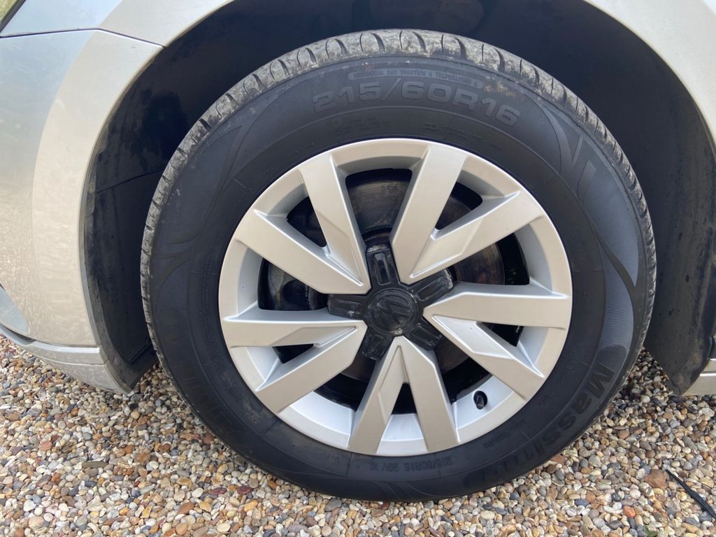 Used Volkswagen Passat 2015 for sale - 78206614: Photo 32