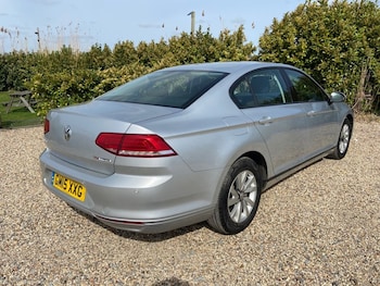 Used Volkswagen Passat 2015 for sale - 78206614: Photo