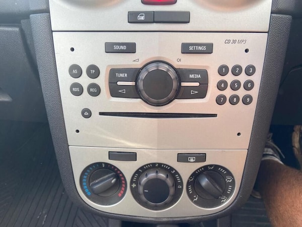 Used Vauxhall Corsa 2012 for sale - 76142374: Photo 10