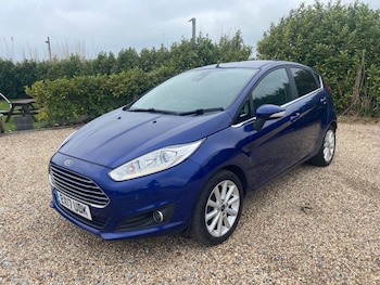 Used Ford Fiesta 2017 for sale - 78479479: Photo