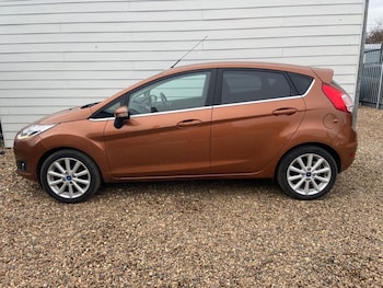Used Ford Fiesta 2016 for sale - 77835169: Photo