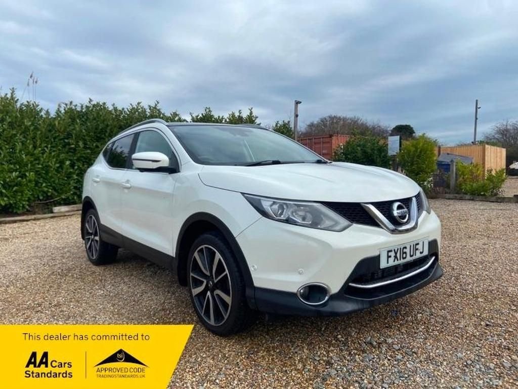 Used Nissan Qashqai 2016 for sale - 76142377: Photo 1