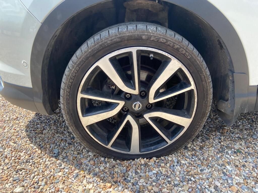 Used Nissan Qashqai 2016 for sale - 76142377: Photo 17