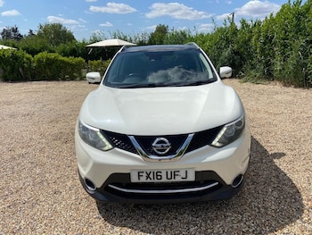 Used Nissan Qashqai 2016 for sale - 76142377: Photo