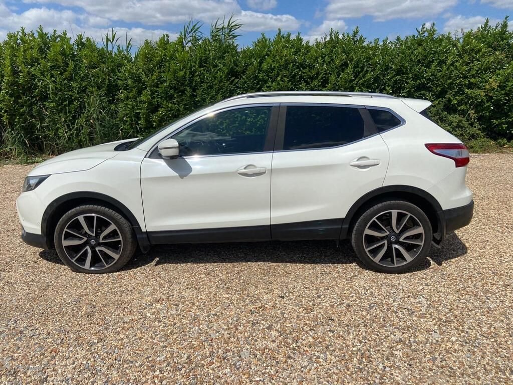 Used Nissan Qashqai 2016 for sale - 76142377: Photo 5