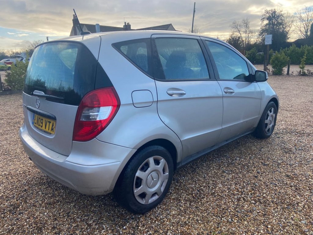 Used Mercedes-Benz A-Class 2009 for sale - 77239385: Photo 7