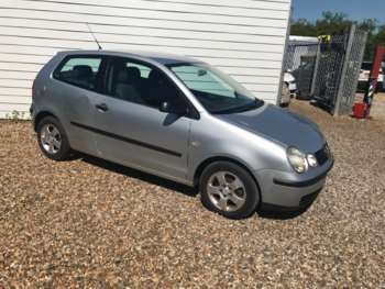 Used Volkswagen Polo 2003 for sale - 75223342: Photo