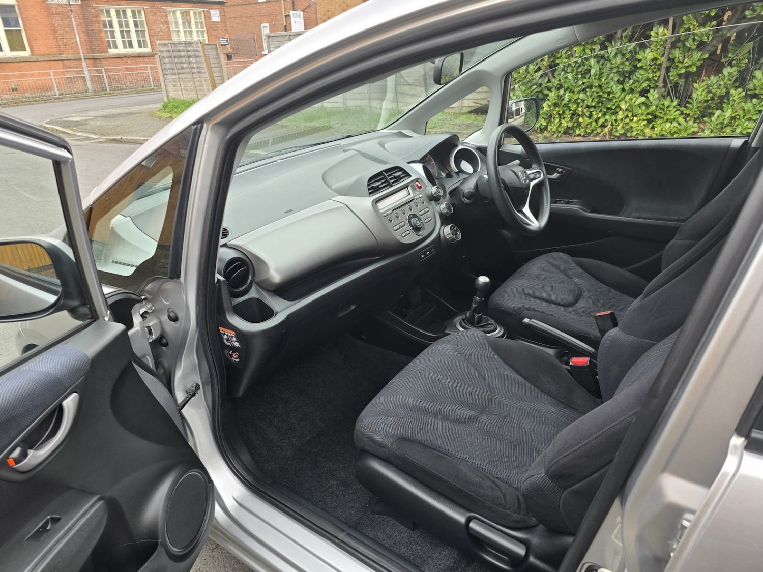 Used Honda Jazz 2011 for sale - 78092753: Photo 3