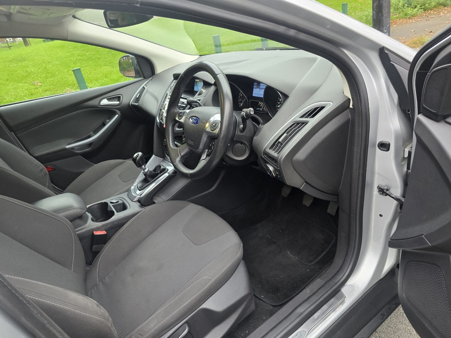 Used Ford Focus 2011 for sale - 76476972: Photo 15