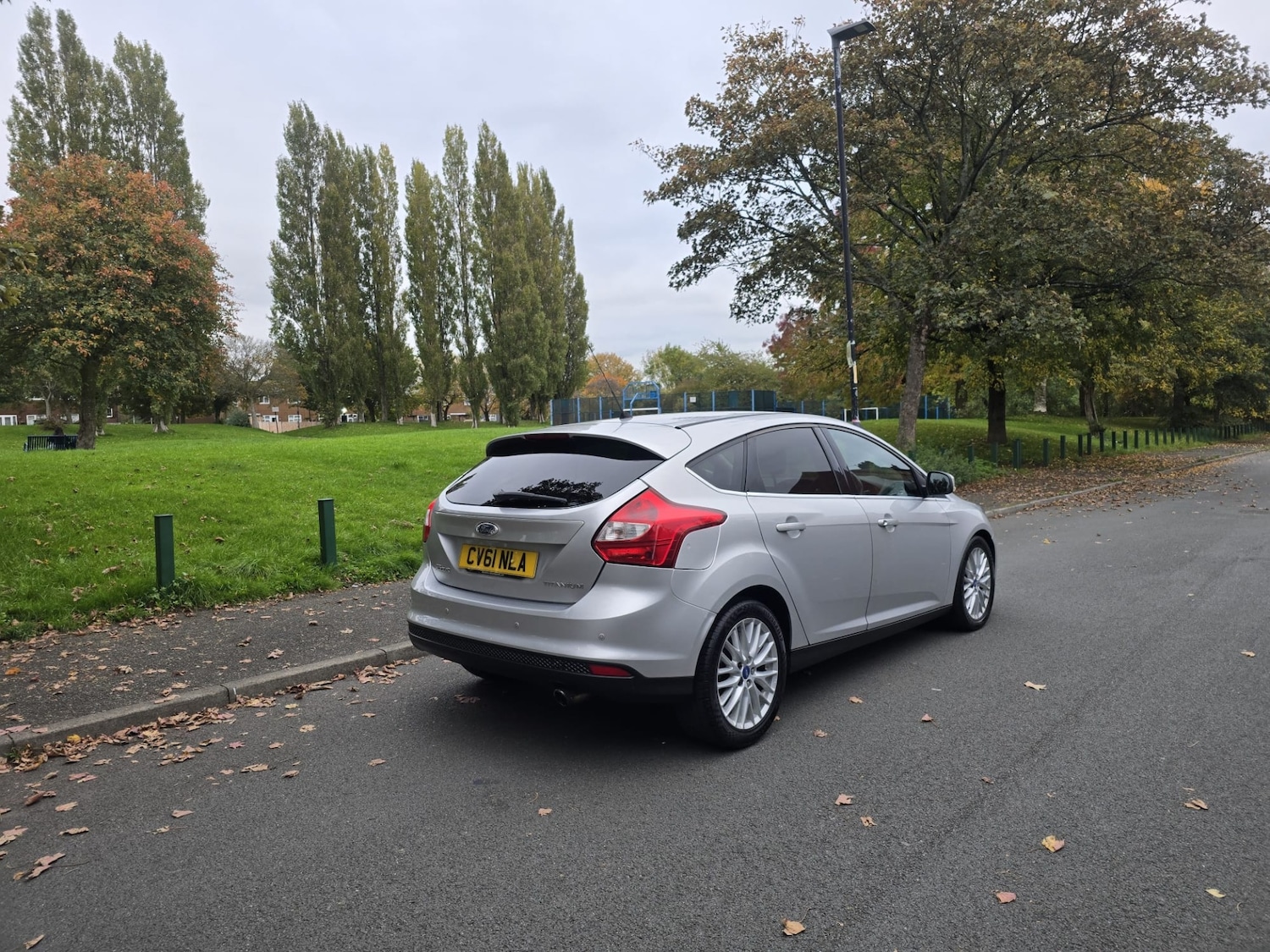 Used Ford Focus 2011 for sale - 76476972: Photo 3