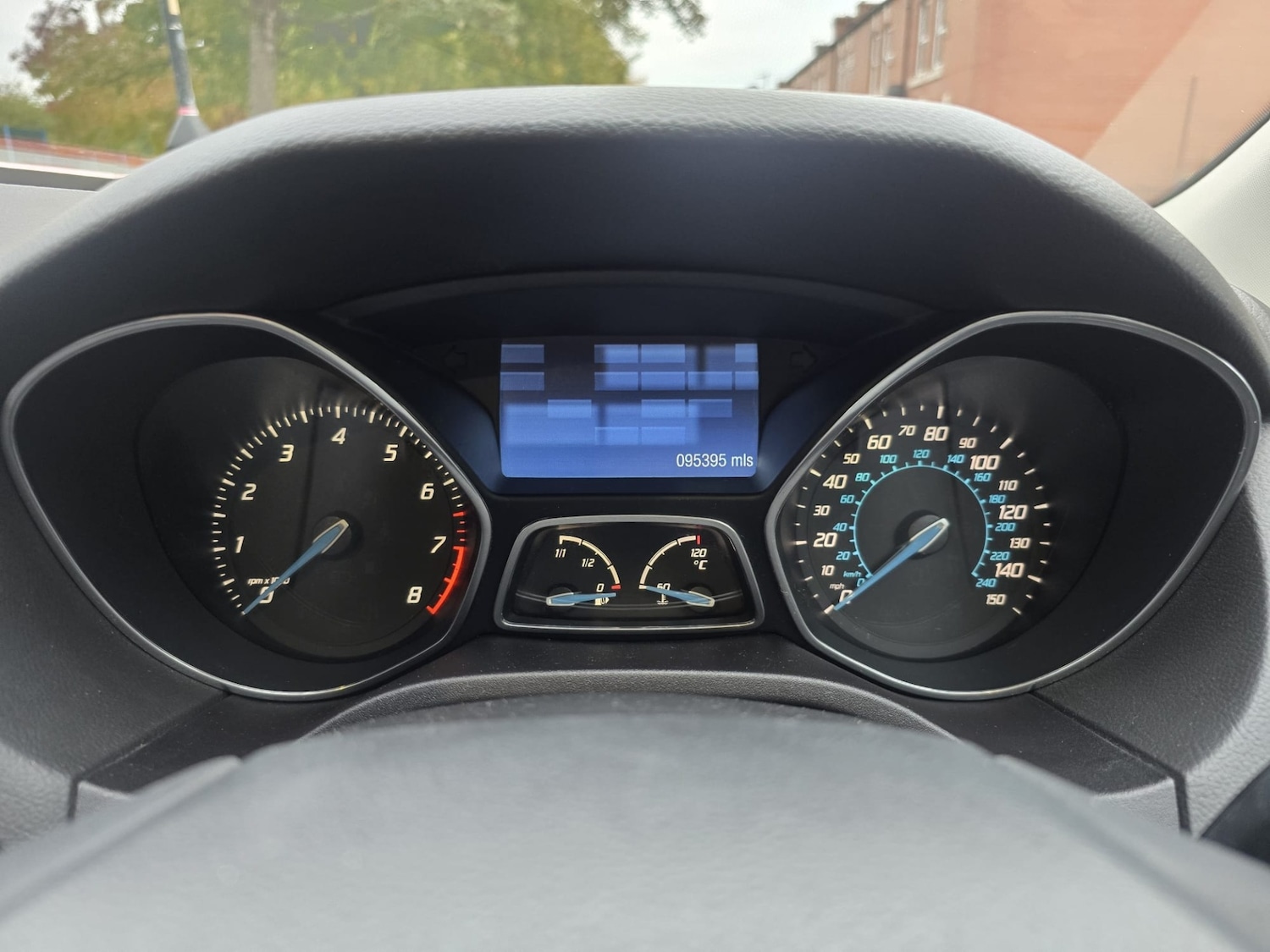 Used Ford Focus 2011 for sale - 76476972: Photo 4