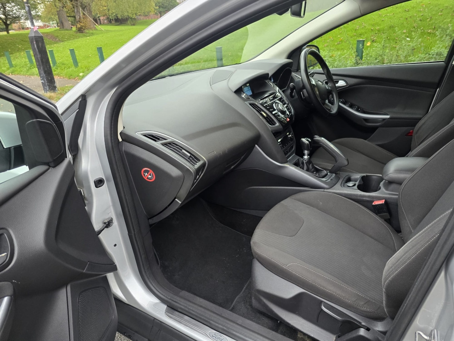 Used Ford Focus 2011 for sale - 76476972: Photo 5