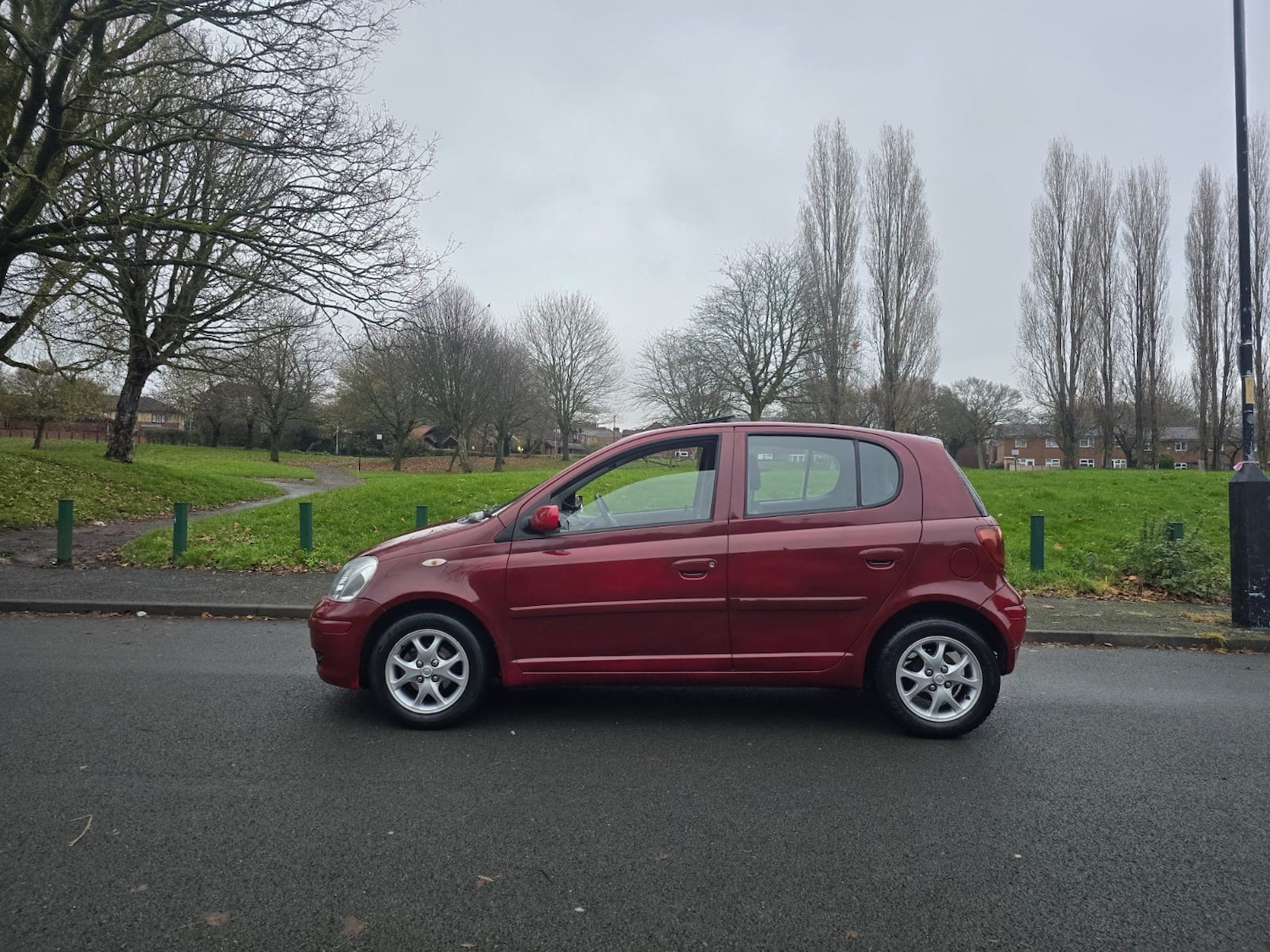 Used Toyota Yaris 2003 for sale - 76682111: Photo 18