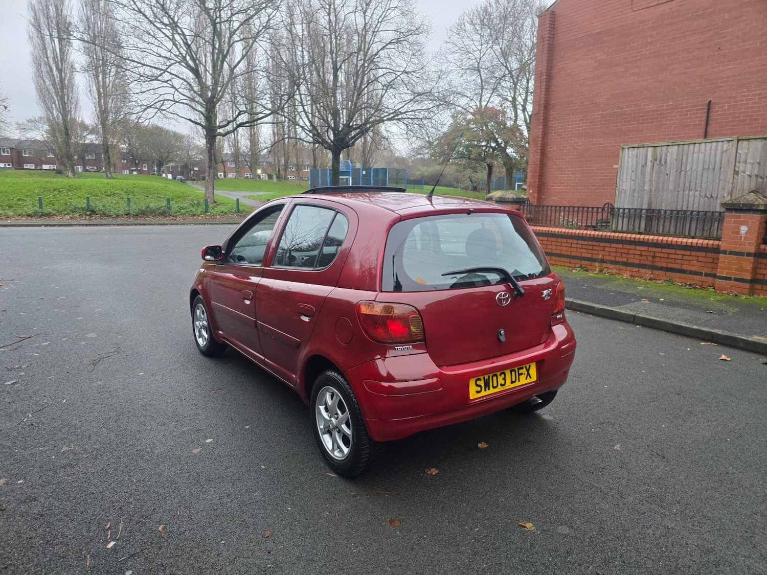 Used Toyota Yaris 2003 for sale - 76682111: Photo 20