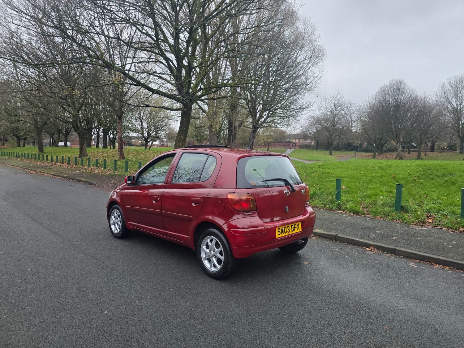 Used Toyota Yaris 2003 for sale - 76682111: Photo 5