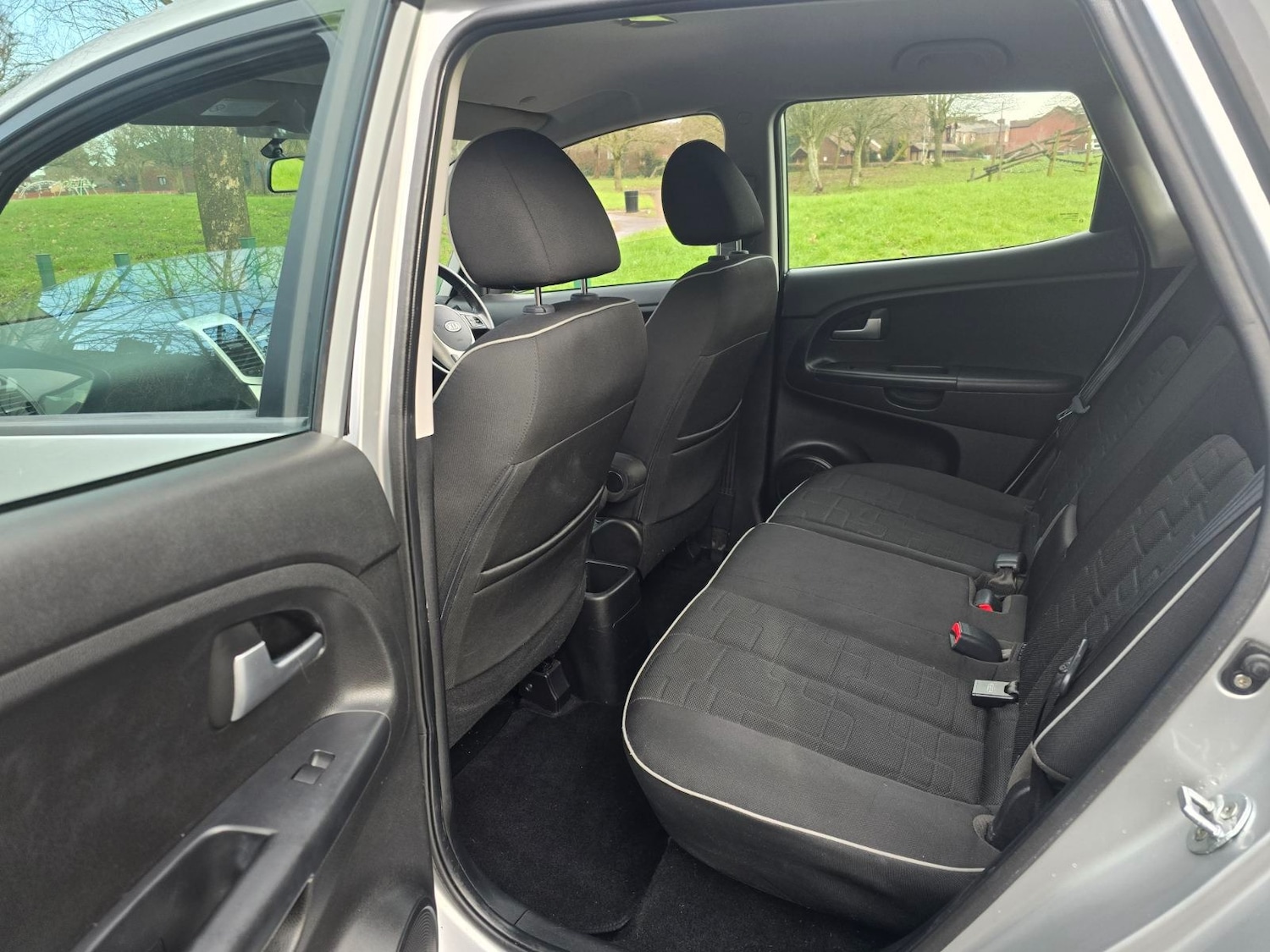 Used Kia Venga 2012 for sale - 77213652: Photo 15