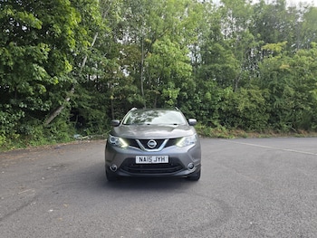 Used Nissan Qashqai 2015 for sale - 79513219: Photo