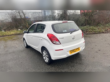 Used Hyundai i20 2012 for sale - 77447647: Photo