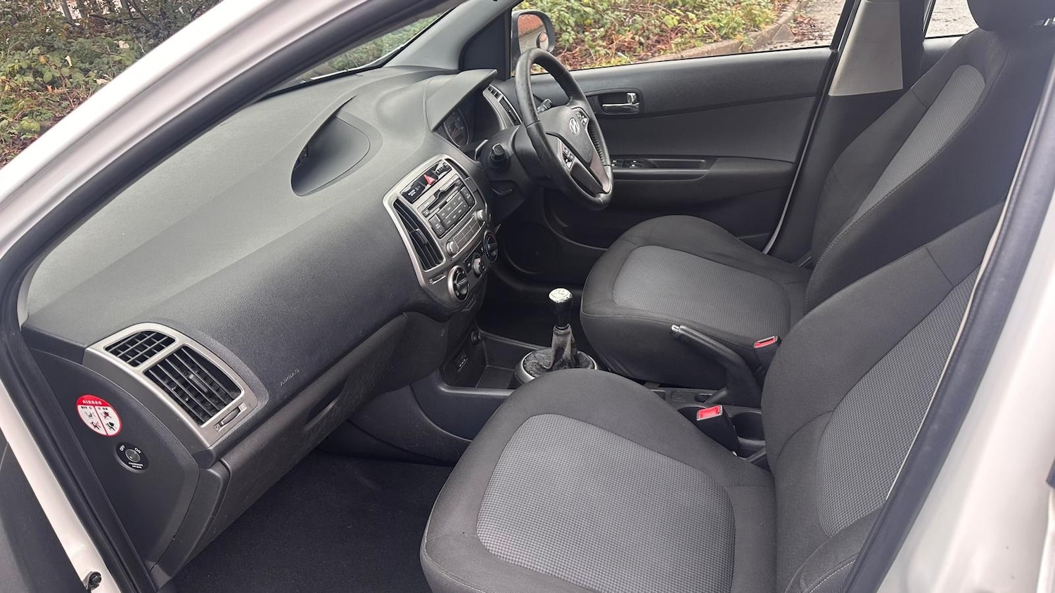 Used Hyundai i20 2012 for sale - 77447647: Photo 4