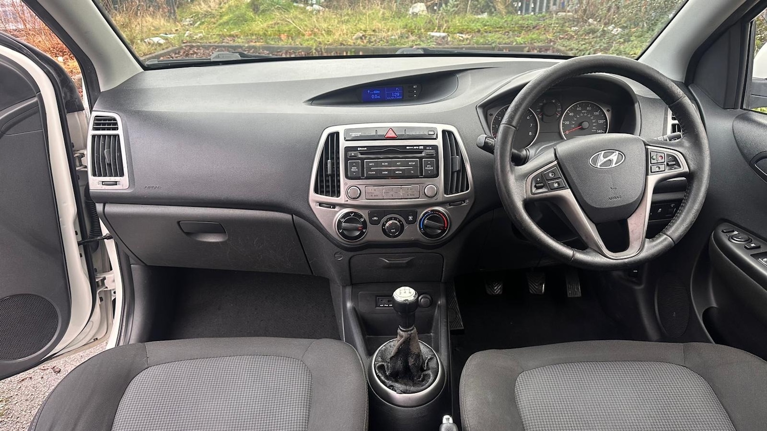 Used Hyundai i20 2012 for sale - 77447647: Photo 6