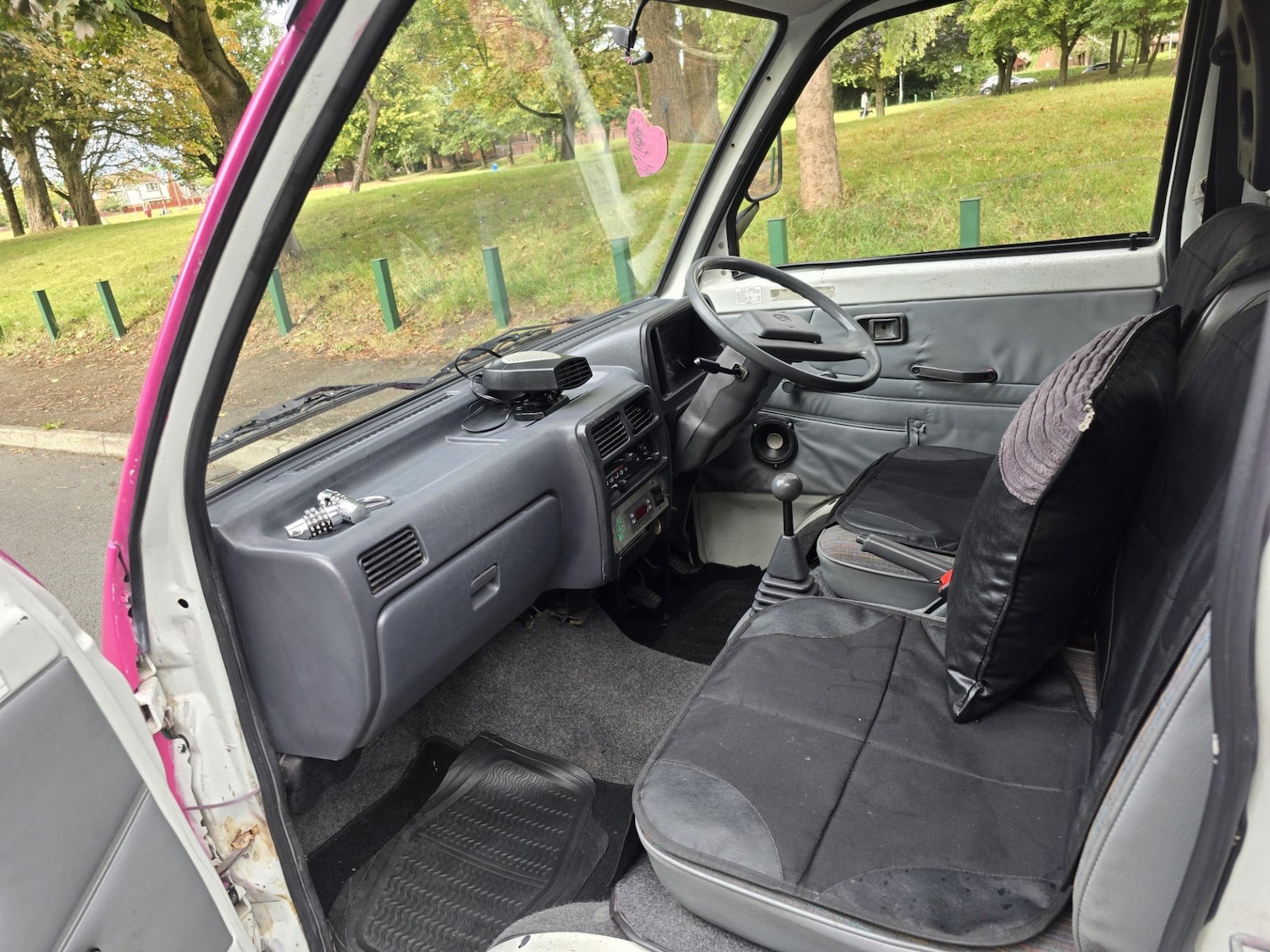 Used Daihatsu Hijet 1999 for sale - 77983823: Photo 10