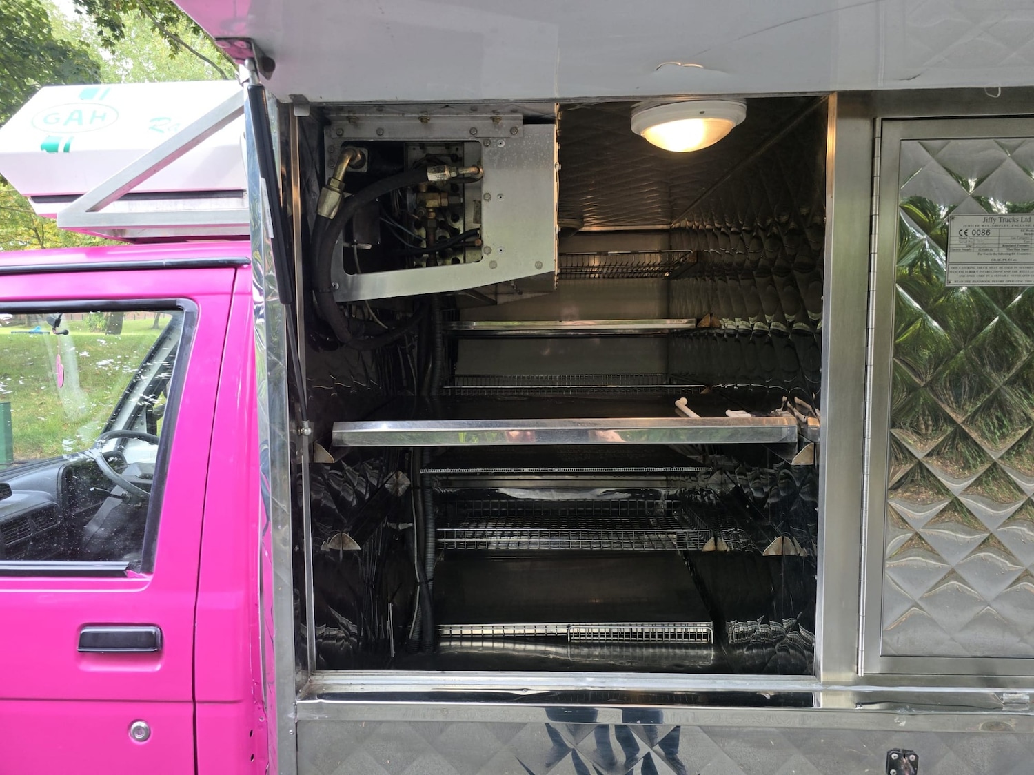 Used Daihatsu Hijet 1999 for sale - 77983823: Photo 22