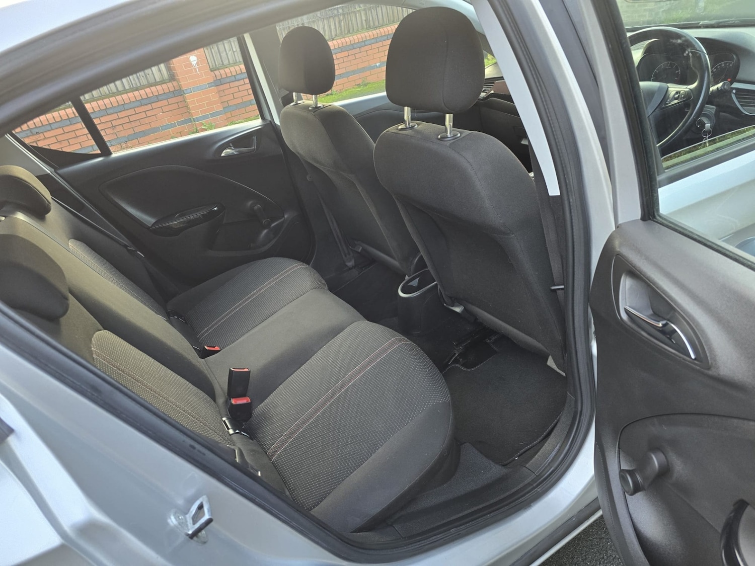 Used Vauxhall Corsa 2015 for sale - 76477576: Photo 6