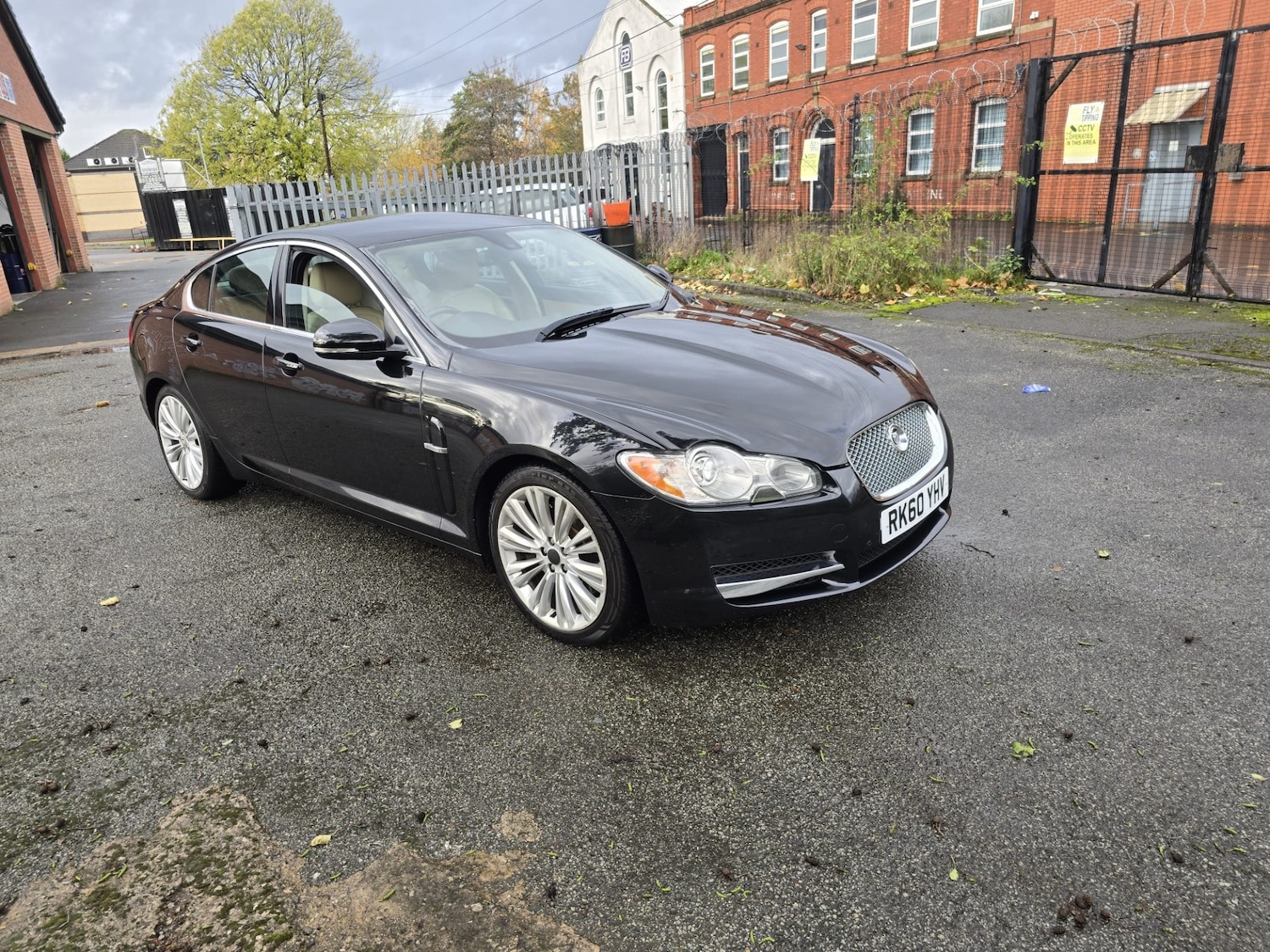 Used Jaguar XF 2010 for sale - 77259169: Photo 16