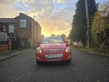 Used Hyundai i30 2009 for sale - 76525925: Photo