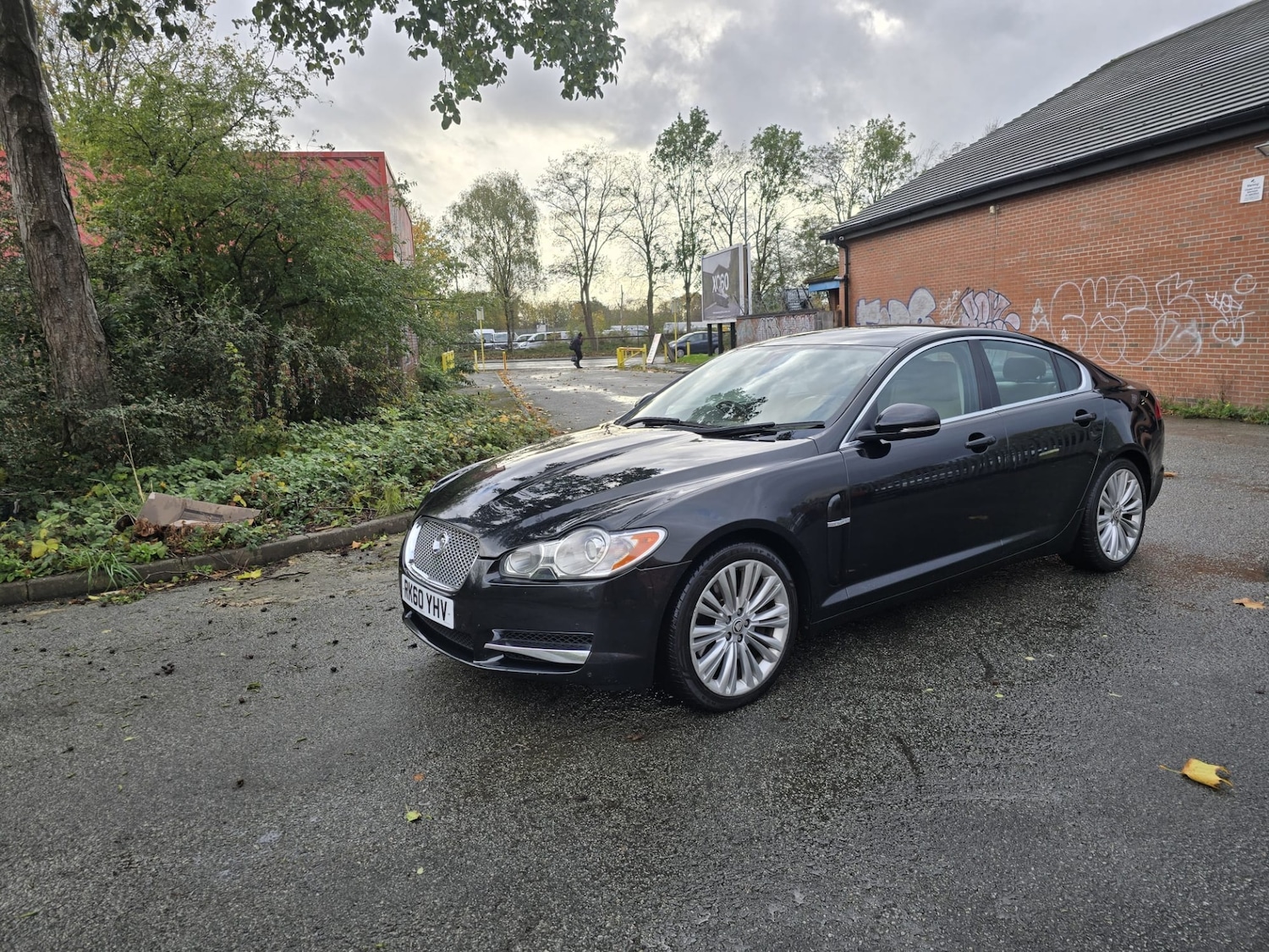Used Jaguar XF 2010 for sale - 76554107: Photo 5
