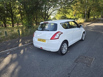 Used Suzuki Swift 2012 for sale - 79399612: Photo