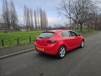 Used Vauxhall Astra 2011 for sale - 77603458: Photo
