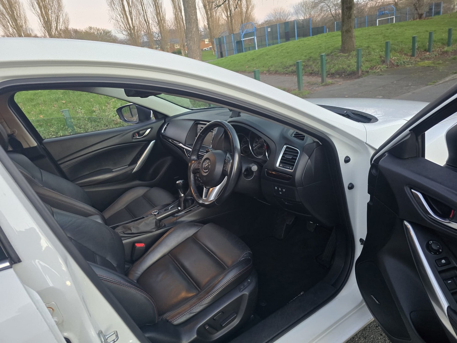 Used Mazda Mazda6 2014 for sale - 77099945: Photo 4