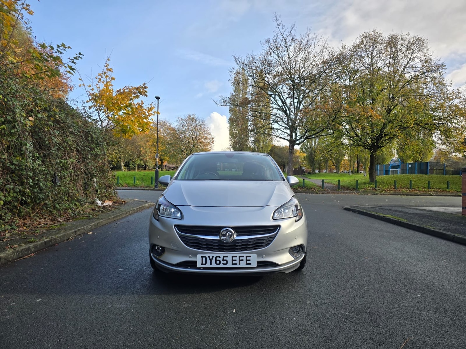 Used Vauxhall Corsa 2015 for sale - 77984077: Photo 2