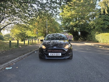 Used Ford Fiesta 2013 for sale - 79400609: Photo