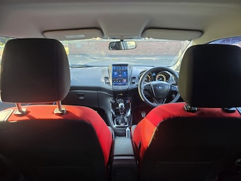 Used Ford Fiesta 2013 for sale - 79400609: Photo