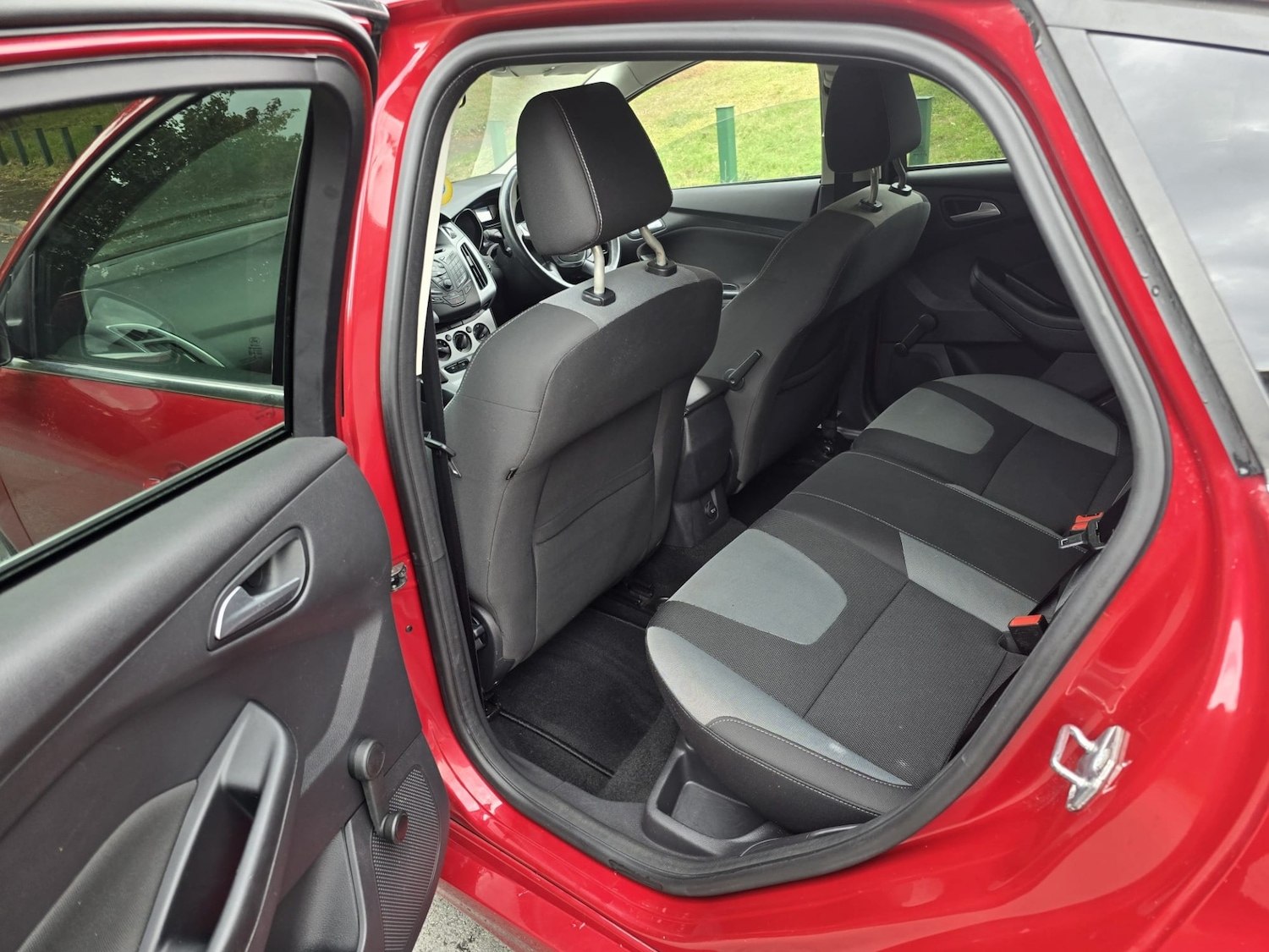 Used Ford Focus 2012 for sale - 76554526: Photo 14